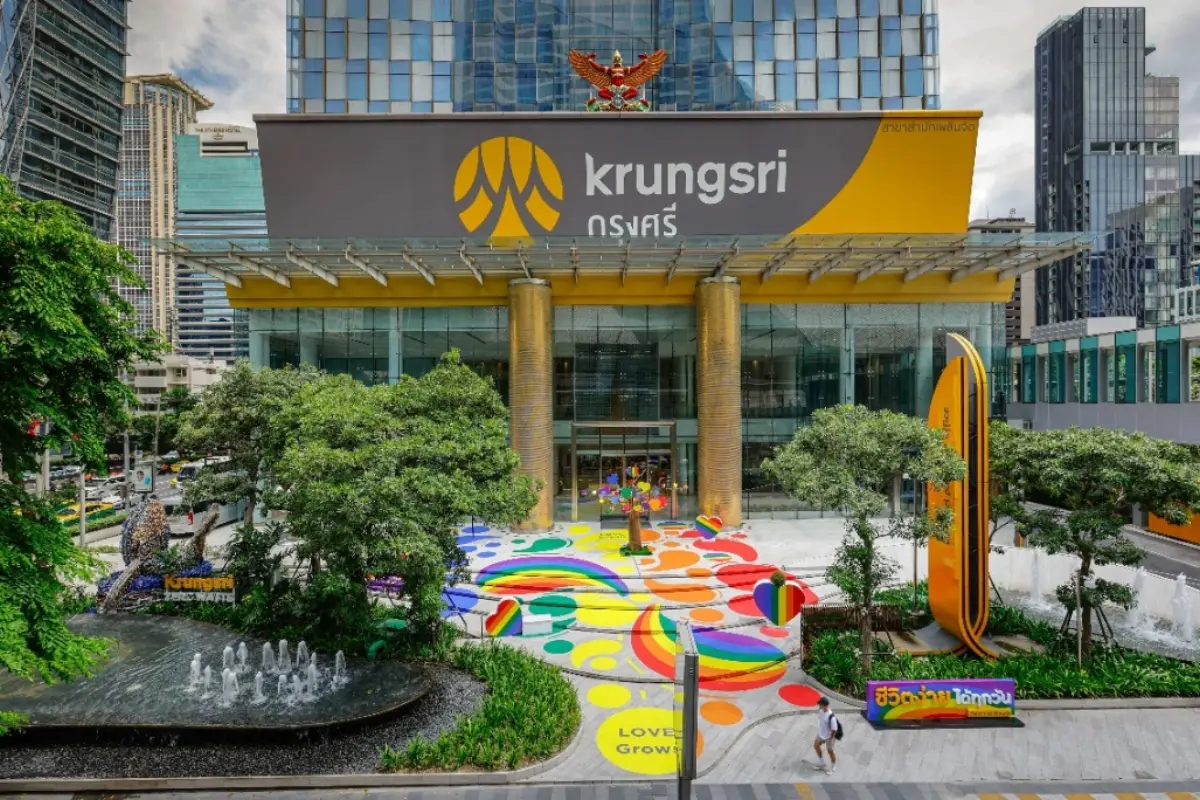 Krungsri (Bank of Ayudhya PCL and its subsidiaries) proudly joins the celebration of Pride Month by decorating the front areas of its Head Office on Rama III Road and the Ploenchit Office....