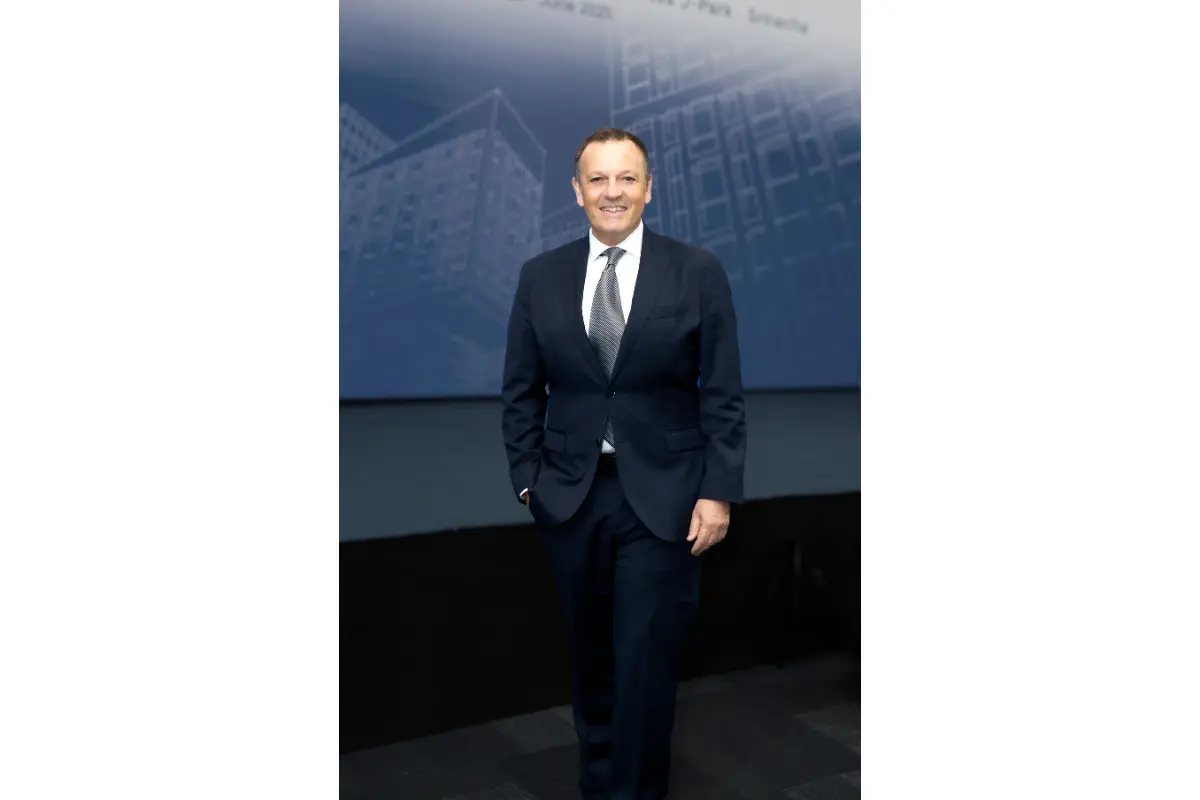 Refined upper-upscale brand is tailored for 120–300 key properties in prime urban and resort locations, delivering market-relevant experiences enriched by Dusit’s signature Thai-inspired...