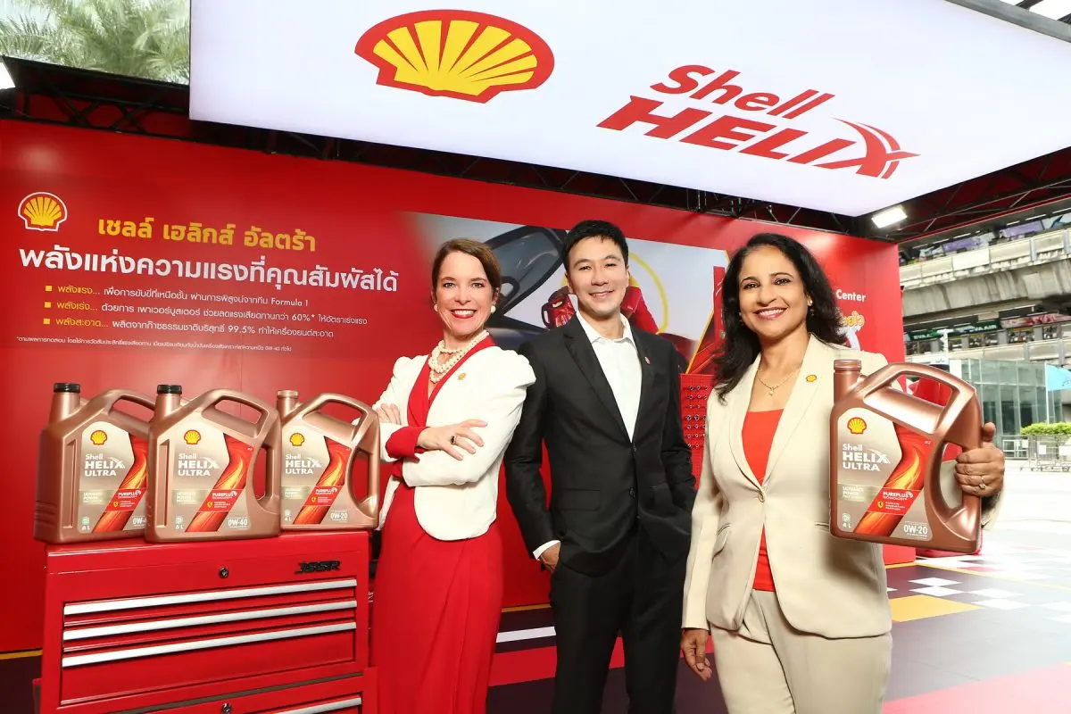 เชลล์เดินเกมรุกตลาดน้ำมันเครื่องพรีเมียม เปิดตัว Shell Helix Ultra สูตรใหม่ล่าสุดในไทยเป็นแห่งแรกในเอเชียตะวันออกเฉียงใต้ ชูจุดเด่นด้วยมาตรฐานระดับโลกถึง 3 รายการ ได้แก่ API SQ, ACEA C6 และ...