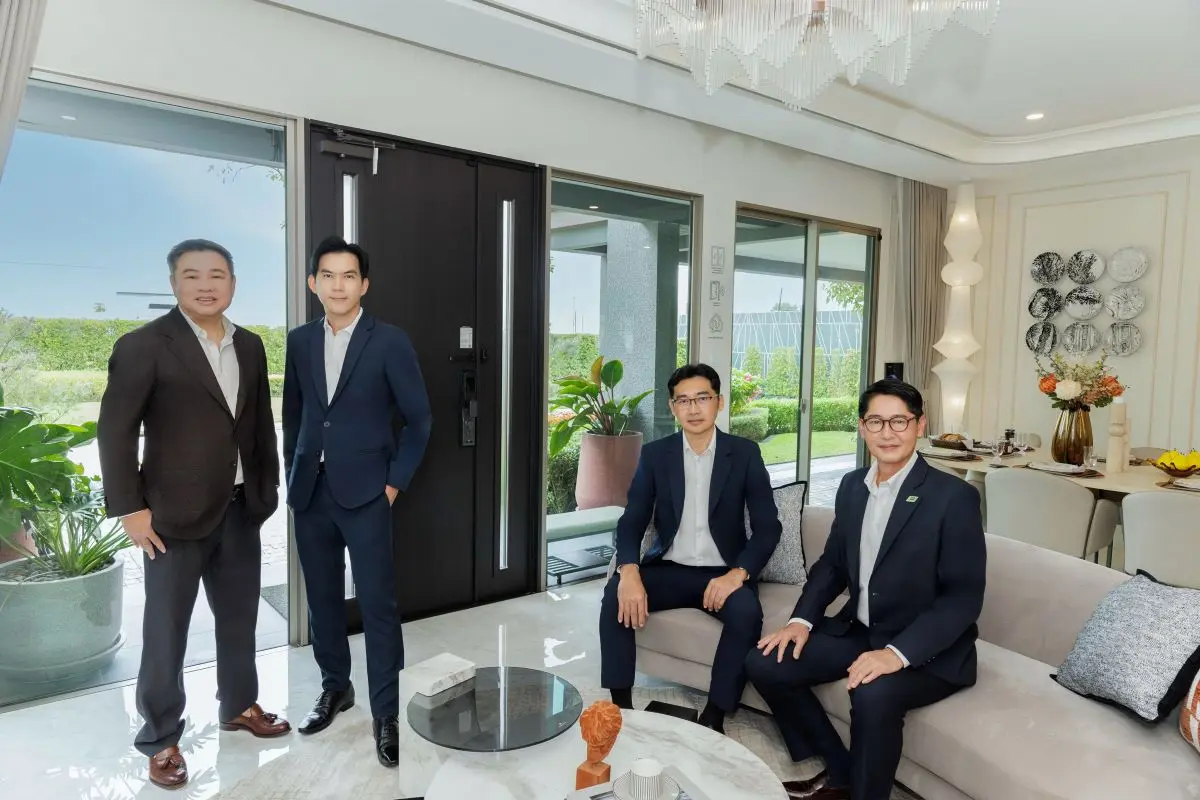 “พฤกษา” ผู้นำอสังหาริมทรัพย์ของไทย จับมือพันธมิตรระดับโลก “ทอสเท็ม” (TOSTEM) แบรนด์ประตู-หน้าต่างอะลูมิเนียมคุณภาพสูงจากญี่ปุ่น ในเครือ LIXIL ยักษ์ใหญ่ด้านวัสดุก่อสร้าง ใส่ใจทุกรายละเอียดบ้าน...