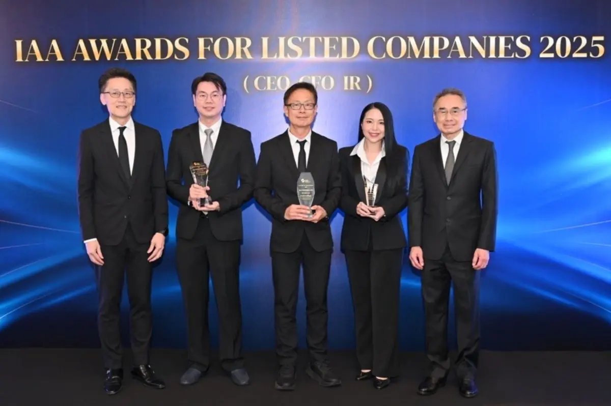 PTT Exploration and Production Public Company Limited (PTTEP), represented by Mr. Sermsak Satchawannakul (center), Senior Vice President of the Finance Division, received three prestigious awards...