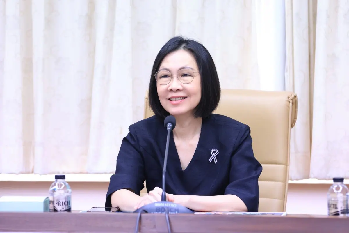 กรมอนามัย กระทรวงสาธารณสุข ประชุมศูนย์ปฏิบัติการส่งเสริมสุขภาพและอนามัยสิ่งแวดล้อมรองรับภาวะฉุกเฉินกรมอนามัย (HPEHOC) กรณีติดตามสถานการณ์อุทกภัย วาตภัยและดินโคลนถล่ม พื้นที่ภาคใต้ เร่งระดมทีม...