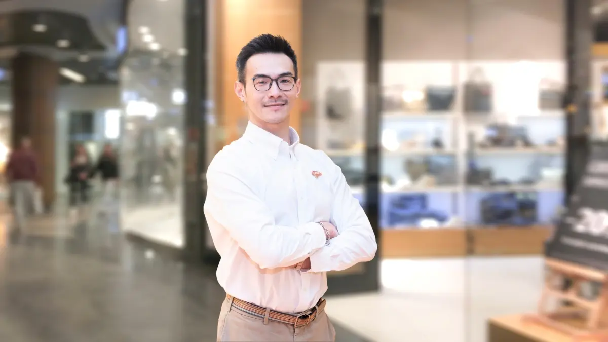 “เคทีซี” หรือ บริษัท บัตรกรุงไทย จำกัด (มหาชน) เปิดเผยว่า ช่วงไตรมาสสุดท้ายของปีเป็นฤดูกาลจับจ่ายที่สำคัญ โดยหมวดช้อปปิ้ง อาทิ เสื้อผ้า ของใช้ รวมถึงของขวัญปีใหม่มีการเติบโตสูง ...