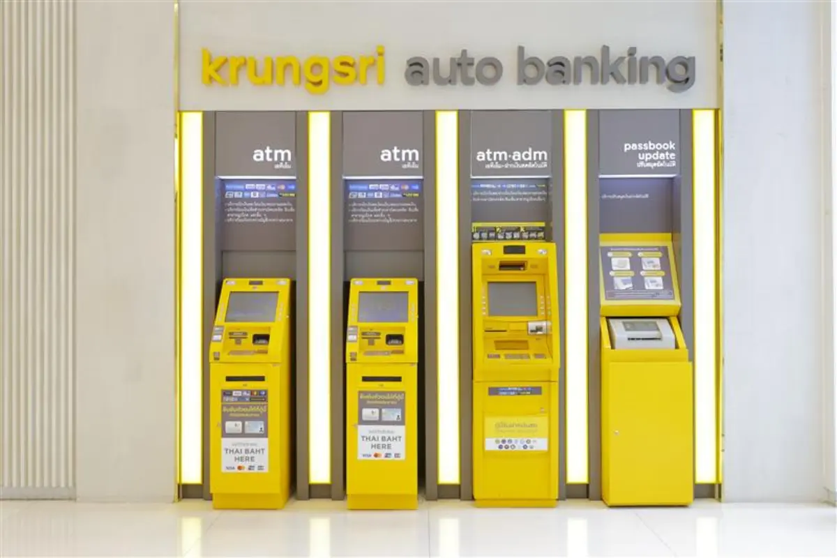 กรุงศรี (ธนาคารกรุงศรีอยุธยา จำกัด (มหาชน)) เตรียมสำรองเงินสดจำนวน 9,155 ล้านบาท เพื่อรองรับการเบิกถอนเงินของลูกค้าและประชาชนทั่วไปผ่านเครื่องกรุงศรี เอทีเอ็ม และสาขาของธนาคารทั่วประ...