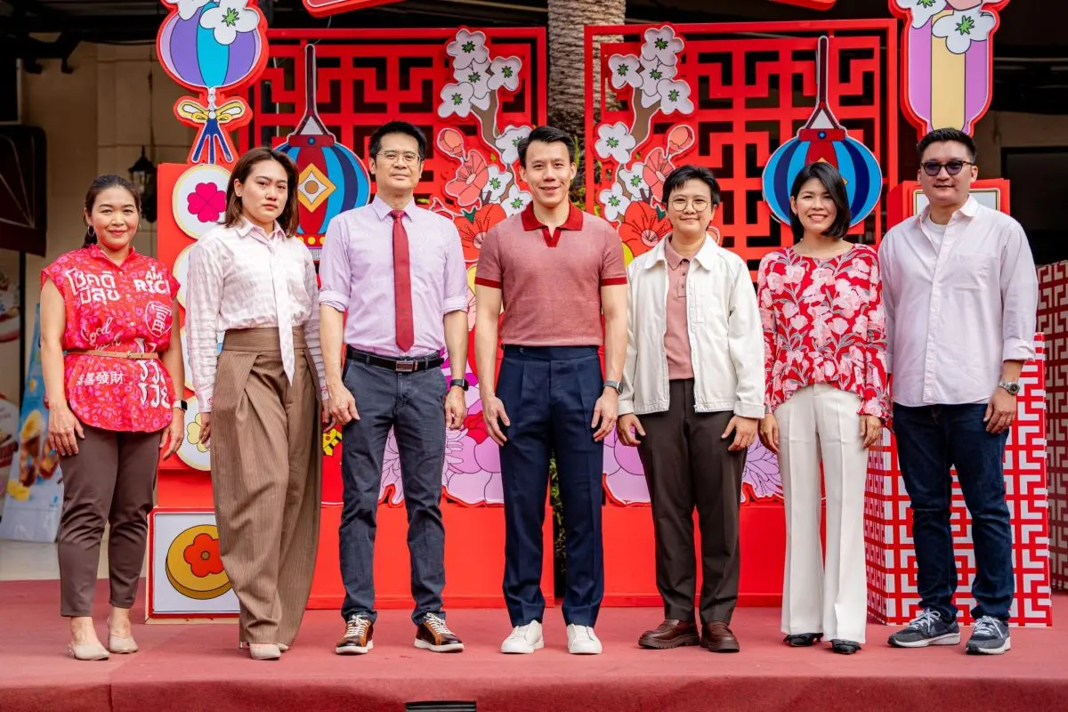 กวินทร์ เอี่ยมสกุลรัตน์ (ที่ 4 จากซ้าย) ประธานเจ้าหน้าที่บริหาร บริษัท อัลไล รีท แมเนจเม้นท์ จำกัด (มหาชน) พร้อมคณะผู้บริหาร ร่วมเปิดงาน ALLY Lucky Blessing Festival 2026...