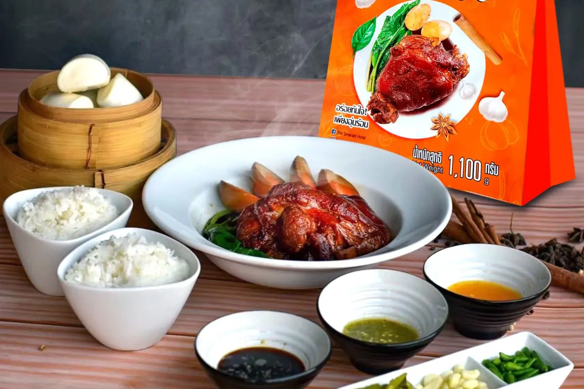 The Emerald Hotel presents a legendary menu known for being so soft that it melts in your mouth from first bite “Soya Pork Knuckle” which originated from the land of dragons. Meticulously...