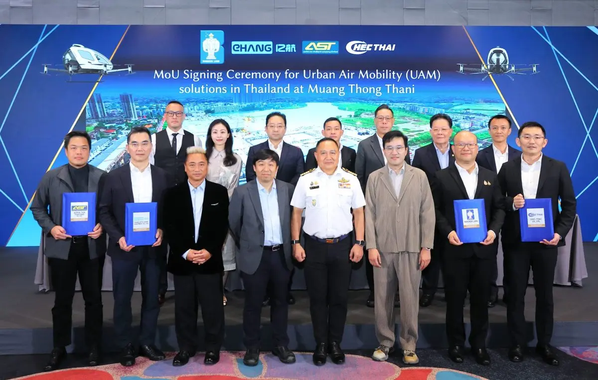 Bangkok Land Public Company Limited, led by Mr. Peter Kanjanapas (3rd from righ), Chairman, and Mr. Paul Kanjanapas (2nd from righ), Chief Executive Officer, together with EHang Intelligent...