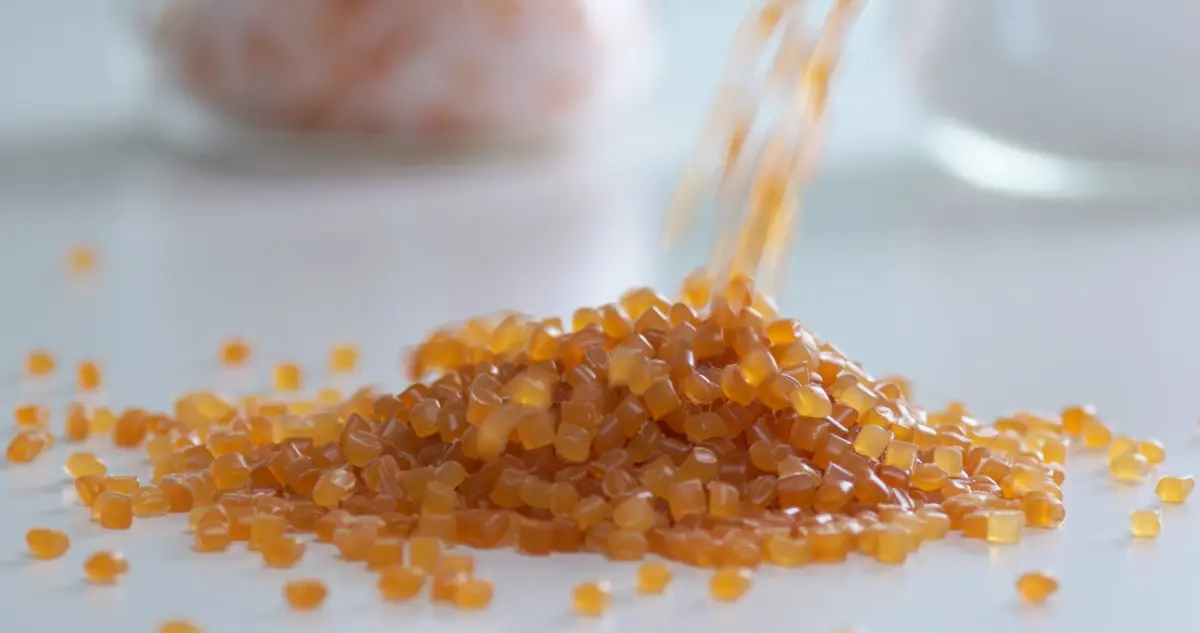 Significant investments in standard HALS and NOR HALS capacity Advanced NOR technology for driving growth in Chinese plasticulture New attrition-resistant (AR) product forms for safer handling...