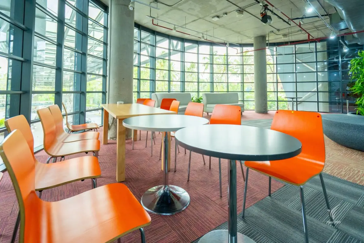 ไทยพีบีเอสเดินหน้ามาตรการประหยัดพลังงานอย่างต่อเนื่อง ปรับรูปแบบการทำงานเป็น Work from Home 2 วัน/สัปดาห์ จัด Co-working Space ลดการใช้พลังงานภายในสำนักงาน ผลยืนยันชัดช่วยลดการใช้ไฟฟ้าได้ 15...