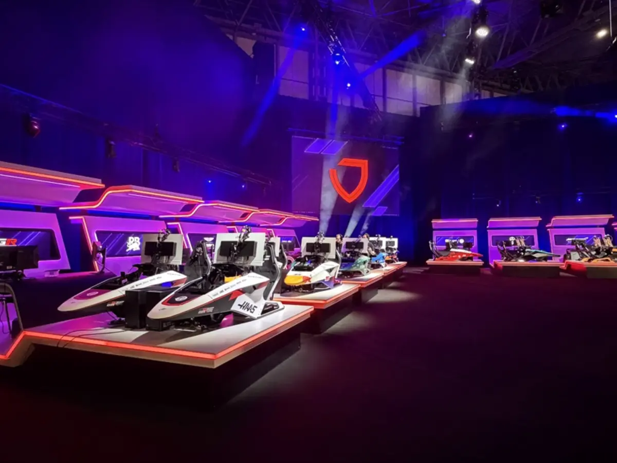 เลอโนโวยกระดับการแข่งขันเกมแข่งรถ Formula 1® Sim Racing World Championship 2026 อีกขั้นผ่านเทคโนโลยีระดับมืออาชีพ