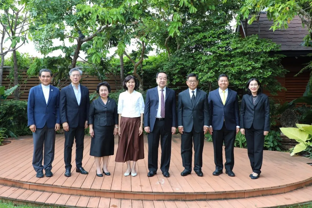 บริษัท อมตะ คอร์ปอเรชัน จำกัด (มหาชน) หรือ AMATA จัดประชุมสามัญผู้ถือหุ้นผ่านระบบ E-AGM นำโดยนายวิกรม กรมดิษฐ์ เป็นประธาน และนายนพพันธป์ เมืองโคตร รองประธานคณะกรรมการบริษัท...