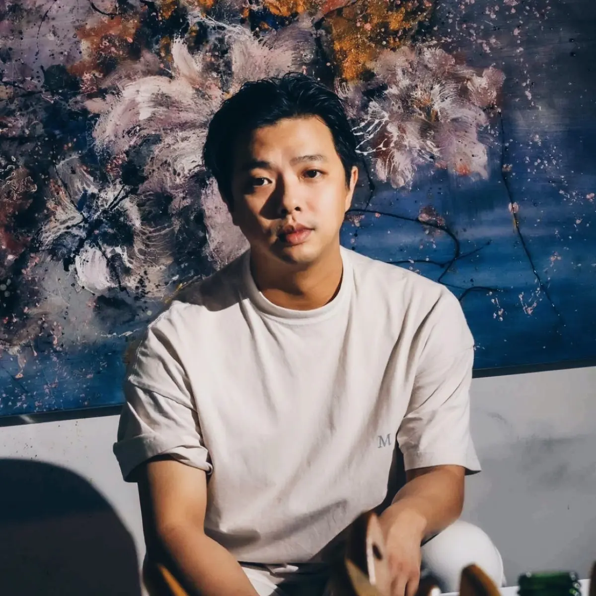 Yu Chuan Chang “Stillness in Bloom” 23 May – 12 July 2026 Maison JE Bangkok Taiwanese artist Yu Chuan Chang draws inspiration from garlands, which are part of Bangkok’s daily life, to...