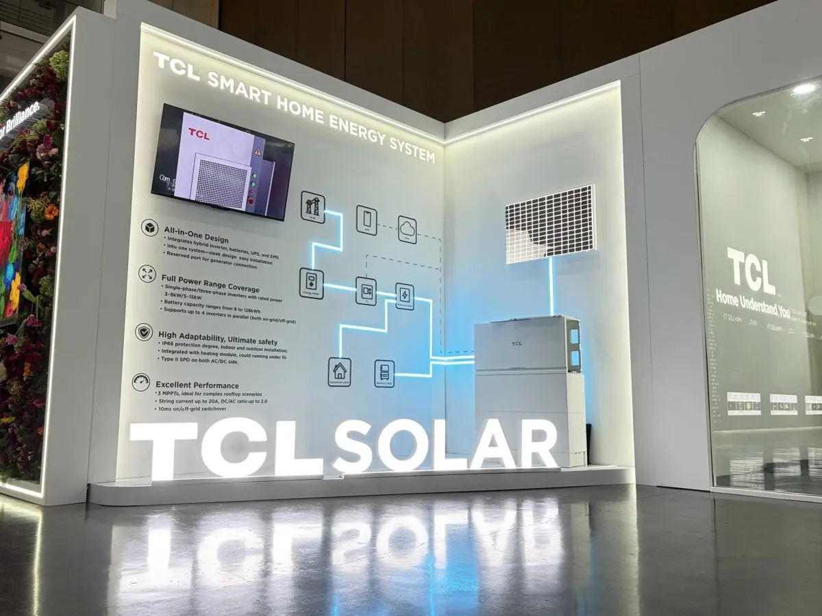 TCL ได้จัดงานเปิดตัวผลิตภัณฑ์ใหม่ครบทุกหมวดหมู่ประจำปี 2026 โดยเป็นครั้งแรกที่นำผลิตภัณฑ์โซลาร์และระบบกักเก็บพลังงานมาจัดแสดงร่วมกับทีวี เครื่องปรับอากาศ ตู้เย็น เครื่องซักผ้า และ...