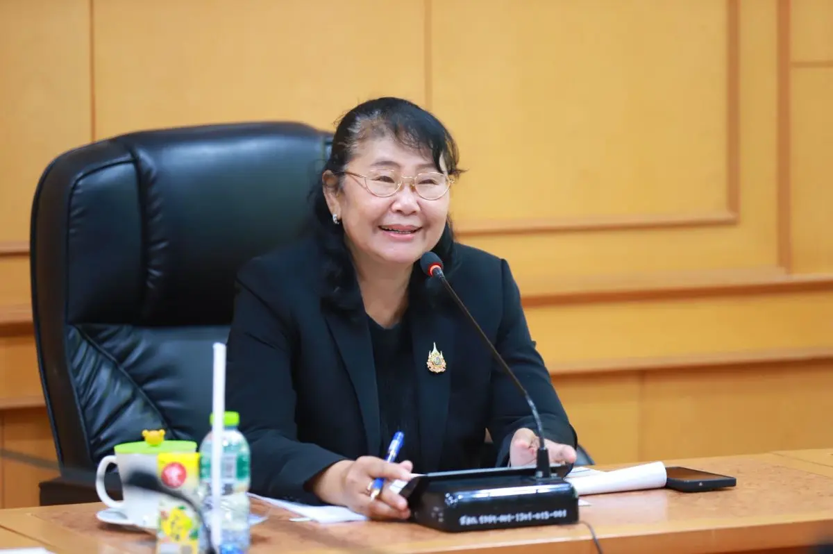 นางธัญธิตา บุญญมณีกุล รองอธิบดีกรมส่งเสริมการเกษตร เป็นประธานการประชุมคณะทำงานพัฒนาเว็บไซต์กรมส่งเสริมการเกษตรจัดประชุมครั้งที่ 1/2569 ณ ห้องประชุม 4/2 ชั้น 4 อาคาร 1 กรมส่งเสริมการเกษตร ...