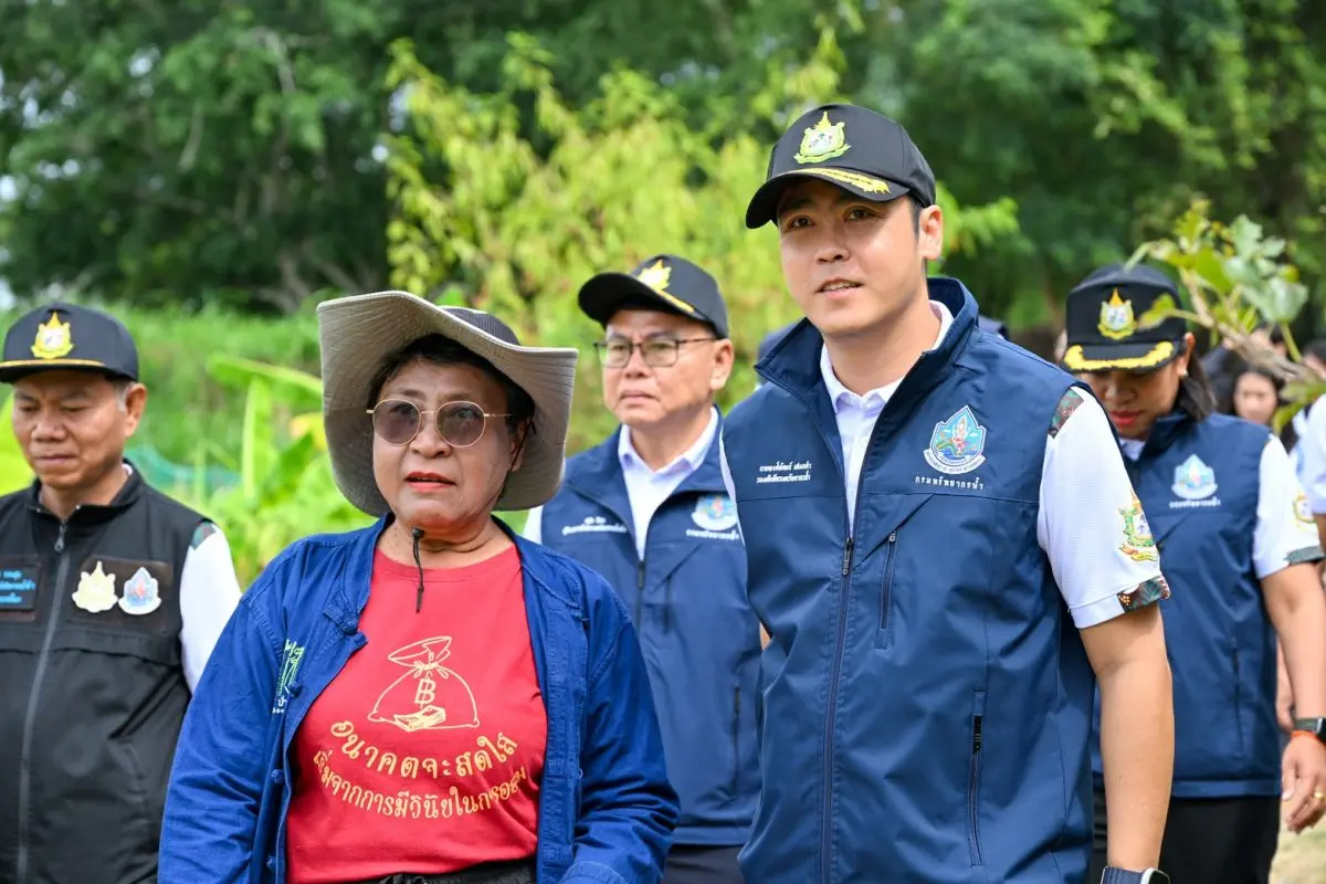 ช่วยเกษตรกรลดต้นทุน มีน้ำใช้ทั่วถึง พร้อมผนึกกำลังชุมชนรับมือภัยแล้งในอนาคต นายพงศ์พัฒน์ เสมอคำ รองอธิบดีกรมทรัพยากรน้ำ กระทรวงทรัพยากรธรรมชาติและสิ่งแวดล้อม พร้อมคณะ ลงพื้นที่ติดตามความคืบหน้า...