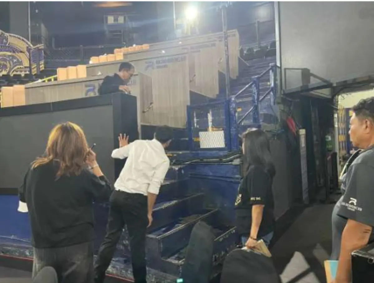 นายสมานมิตร แยงไธสง ผู้อำนวยการเขตป้อมปราบศัตรูพ่าย กทม. เปิดเผยถึงกรณีที่มีการขอให้ กทม. ตรวจความปลอดภัยอาคารสนามมวยราชดำเนิน สร้างความมั่นใจให้ประชาชนและนักท่องเที่ยวว่า สำนักงาน...