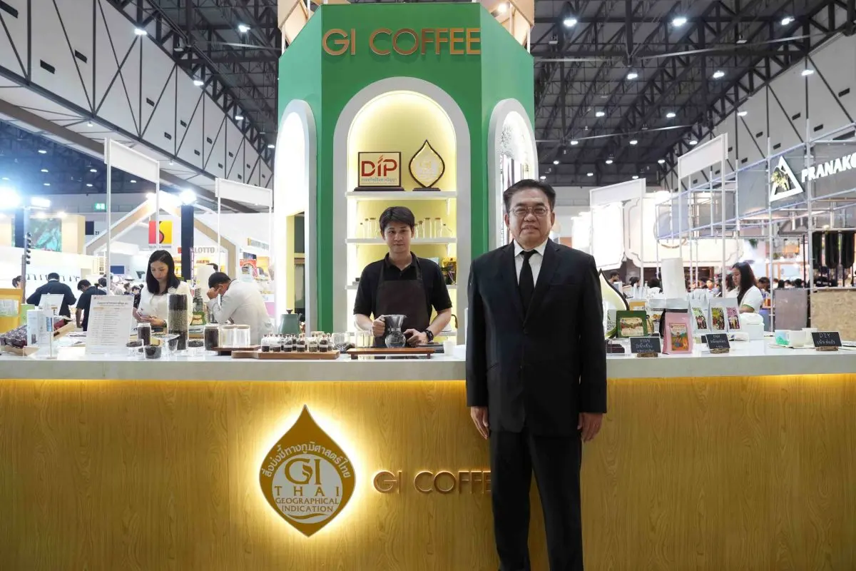 ชวนนักชิมพิสูจน์เอกลักษณ์ความอร่อย การันตีคุณภาพด้วยตรา GI ที่ทั่วโลกยอมรับ กรมทรัพย์สินทางปัญญา จับมือ The Cloud นำผู้ประกอบการ GI ไทยเข้าร่วมงาน “Thailand Coffee Fest 2026” ภายใต้บูธ GI...