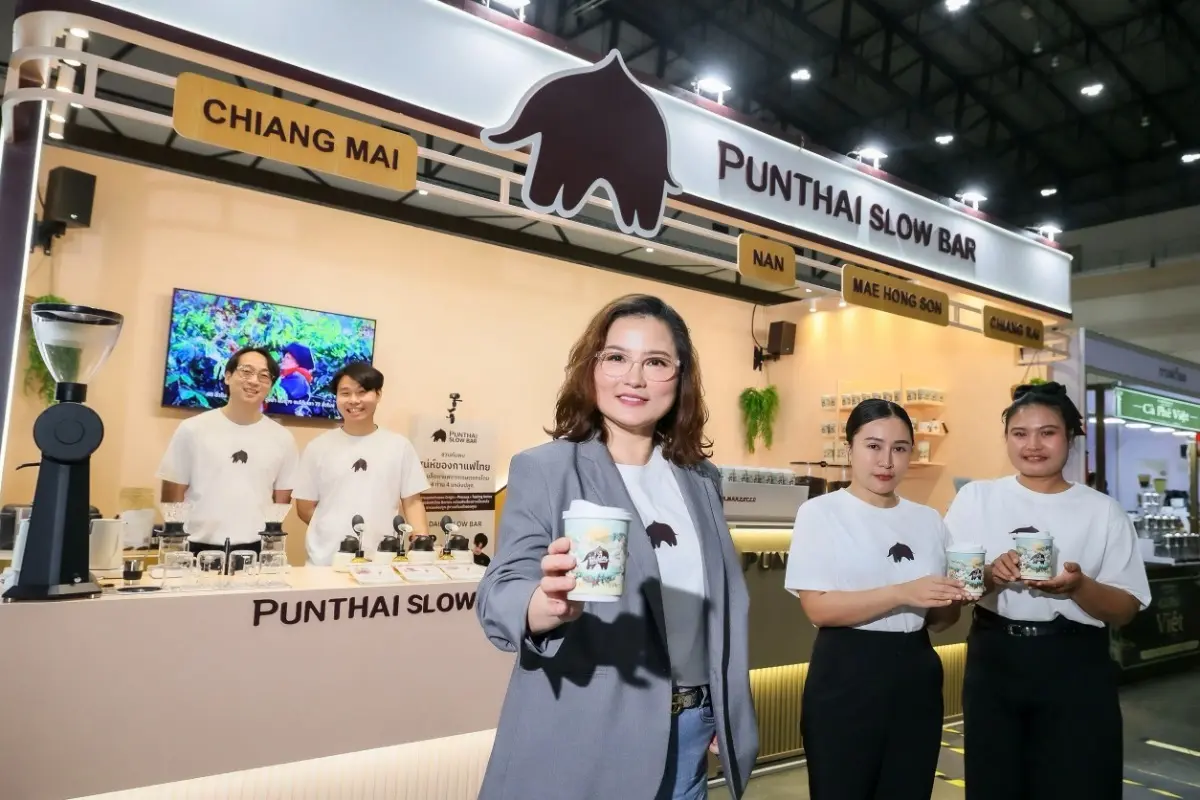 “พันธุ์ไทย” ชูความภาคภูมิใจ “ไทยริกาโน” กาแฟไทยเนรมิตประสบการณ์สุดเอ็กซ์คลูซีฟ “PUNTHAI SLOW BAR” คอนเซปต์ใหม่ ครั้งแรกในงาน “Thailand Coffee Fest 2026” มหกรรมกาแฟที่ใหญ่ที่สุดในเอเชียตะวันออกเฉียงใต้