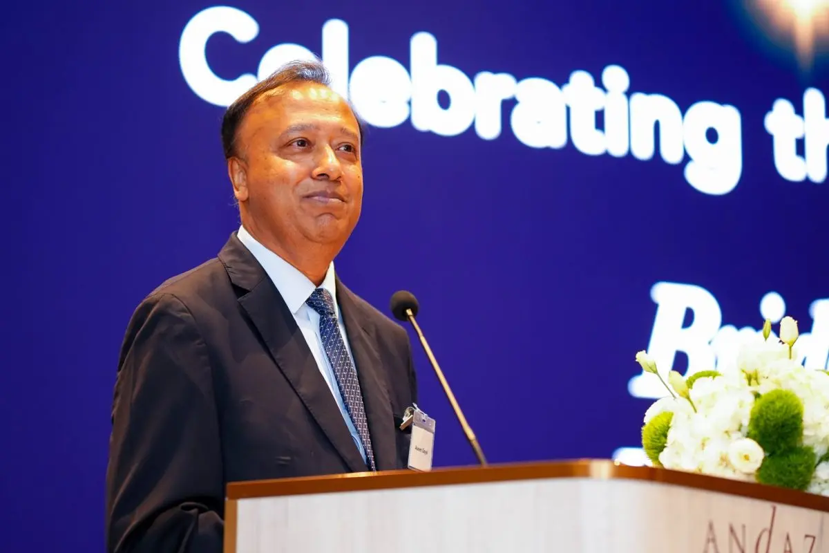 คุณ Aseem Goyal ผู้นำในแวดวงธนาคารระดับนานาชาติ ที่ปรึกษาผู้บริหาร และนักเขียน เปิดตัวหนังสือ Bridging Borders: Leadership, Crises and Reinvention across Eight Global Markets อย่างเป็นทางการ ณ โรง...